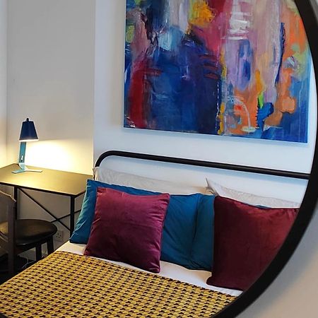 Granville 5Br Townhouse - Ideal For Groups, Families Or Contractors By Suitely เชลเทนแฮม ภายนอก รูปภาพ